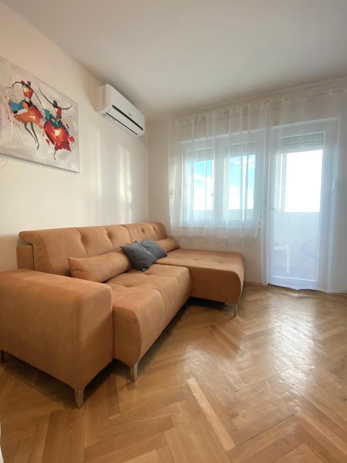 Apartment Lilly Рийека Екстериор снимка